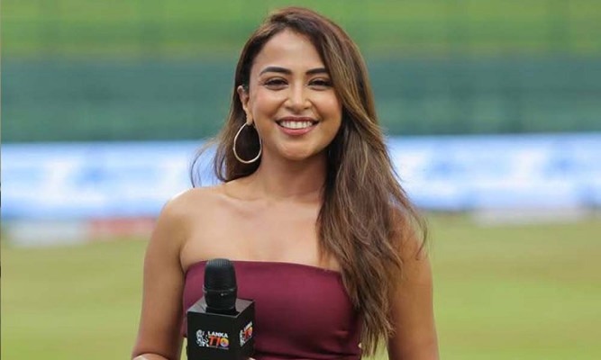 বিপিএল থেকে বাদ ভারতীয় উপস্থাপিকা