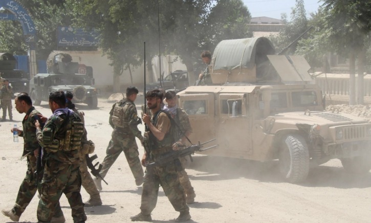 পাকিস্তানে দুই ব্যাংকসহ পুলিশস্টেশনে হামলা, আভিযানে ১২ সন্ত্রাসী নিহত