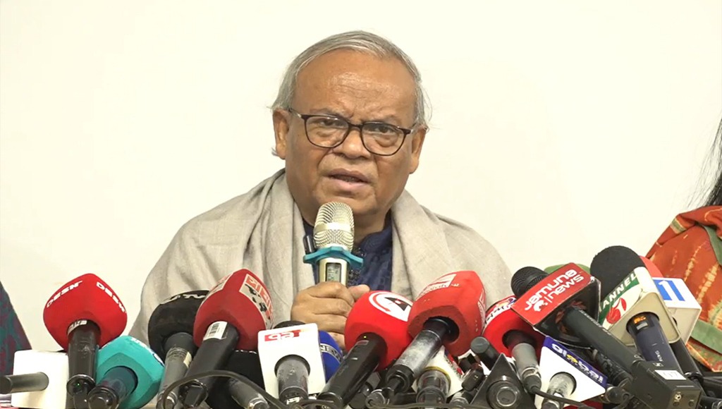 বিএনপির নারী কর্মীরা জামায়াত-শিবিরের হামলায় শিকার হচ্ছেন : রিজভী