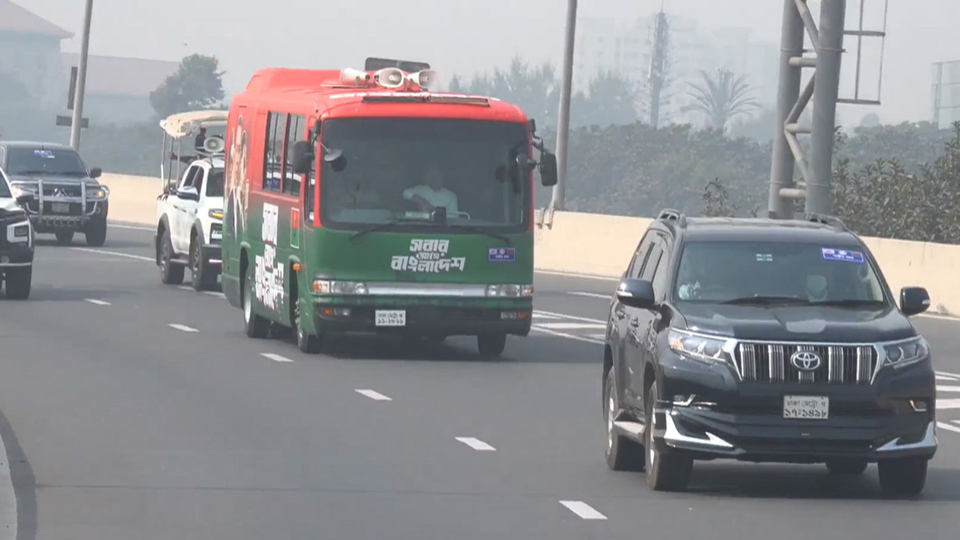 গাজীপুর রাজবাড়ি সমাবেশের পথে তারেক রহমান