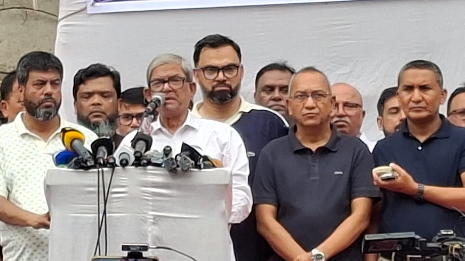 তারেক রহমানের বিরুদ্ধে যারা কথা বলে তারা গণতন্ত্রের শত্রু : মির্জা ফখরুল