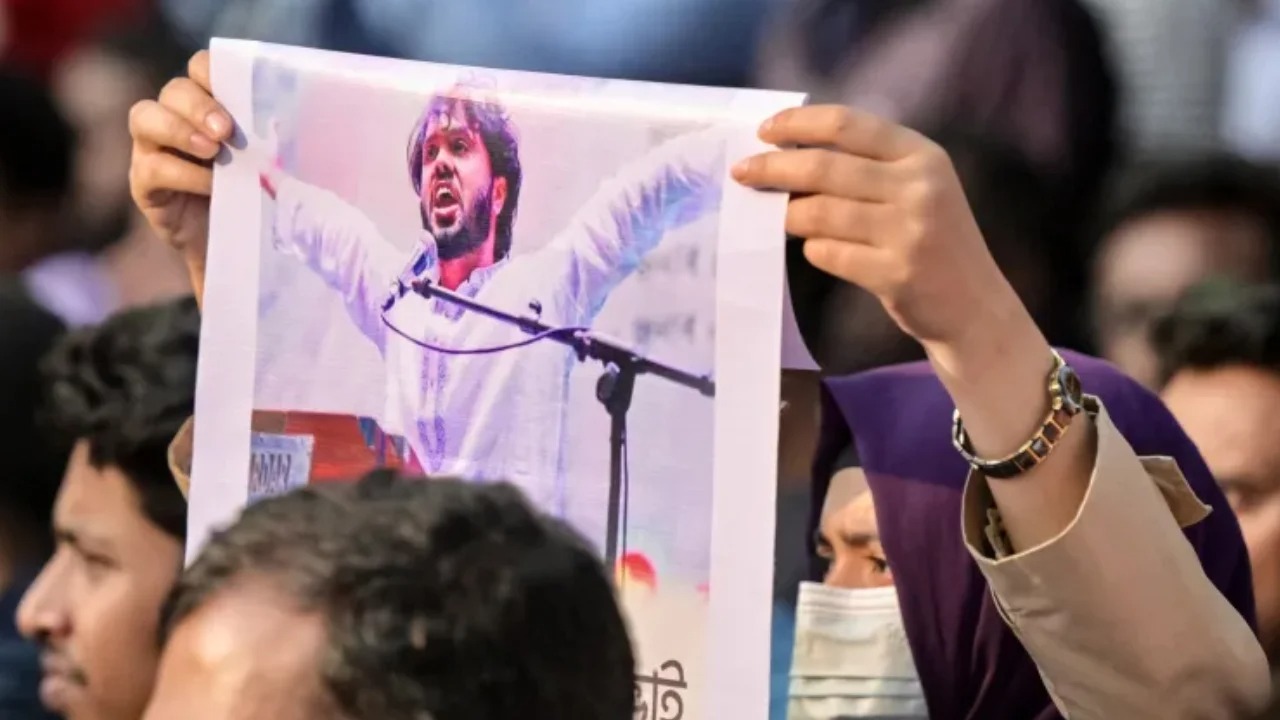 ওসমান হাদির মৃত্যুতে উত্তাল সারাদেশ