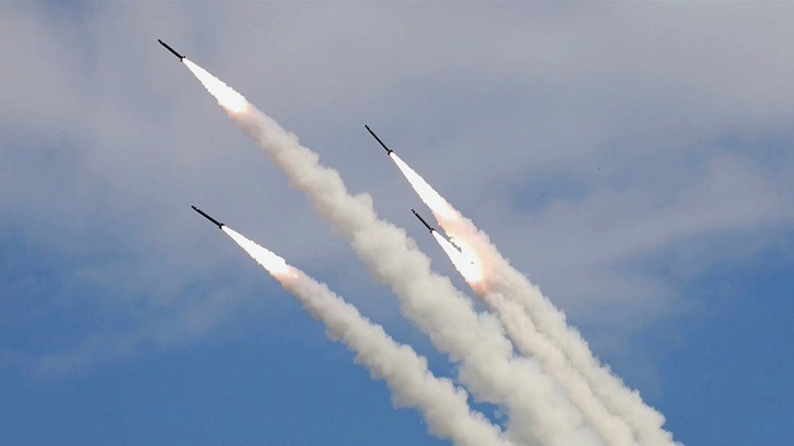 ফের সৌদি আরবে ক্ষেপণাস্ত্র হামলা চালিয়েছে ইরান