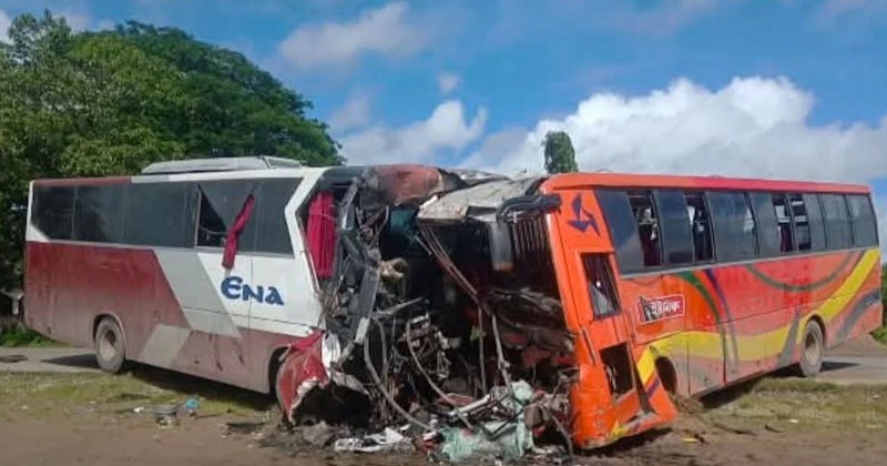 সিলেটে দুই বাসের মুখোমুখি সংঘর্ষে নিহত ২, আহত ১০