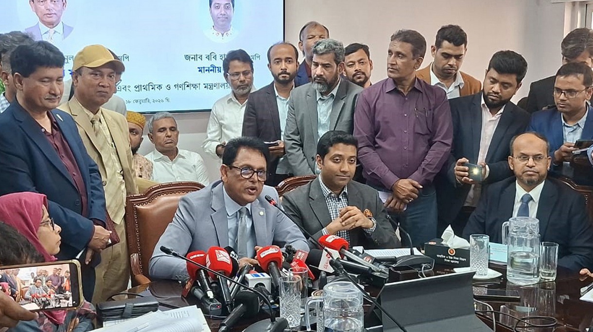 আটোপাস আর নয়, বদলাতে হবে পরীক্ষা পদ্ধতি : শিক্ষামন্ত্রী