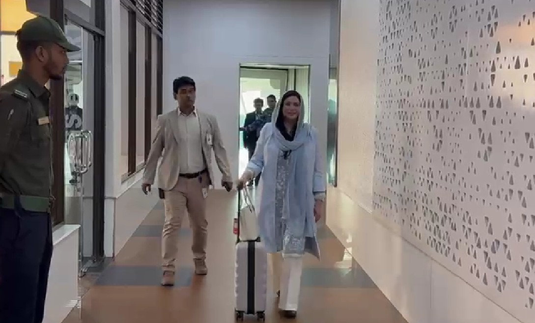 ঢাকা পৌঁছেছেন ডা. জুবাইদা রহমান