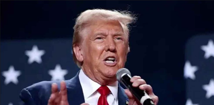 কথা না শুনলে ভেনেজুয়েলায় আবার হামলা হবে : ট্রাম্প