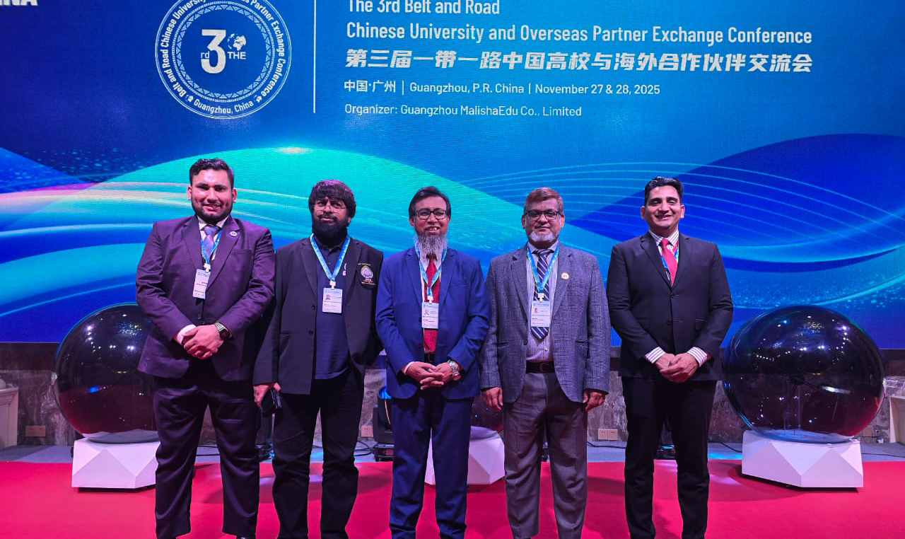 শেকৃবির শিক্ষার্থীদের বিদেশে গবেষণার দ্বার উন্মোচিত : নেপথ্যে উপাচার্য