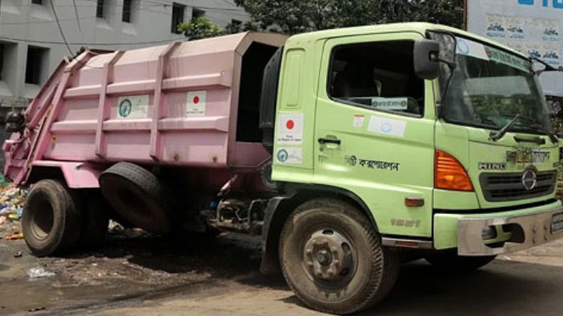 রাজধানীতে সিটি কর্পোরেশনের গাড়ির ধাক্কায় ২ শিক্ষার্থী নিহত