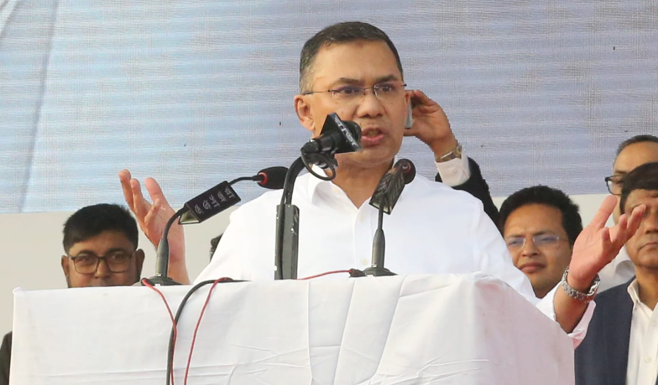 যেকোনো মূল্যে বিশৃঙ্খলা প্রতিহত করে, দেশের শৃঙ্খলা রক্ষা করতে হবে : তারেক রহমান