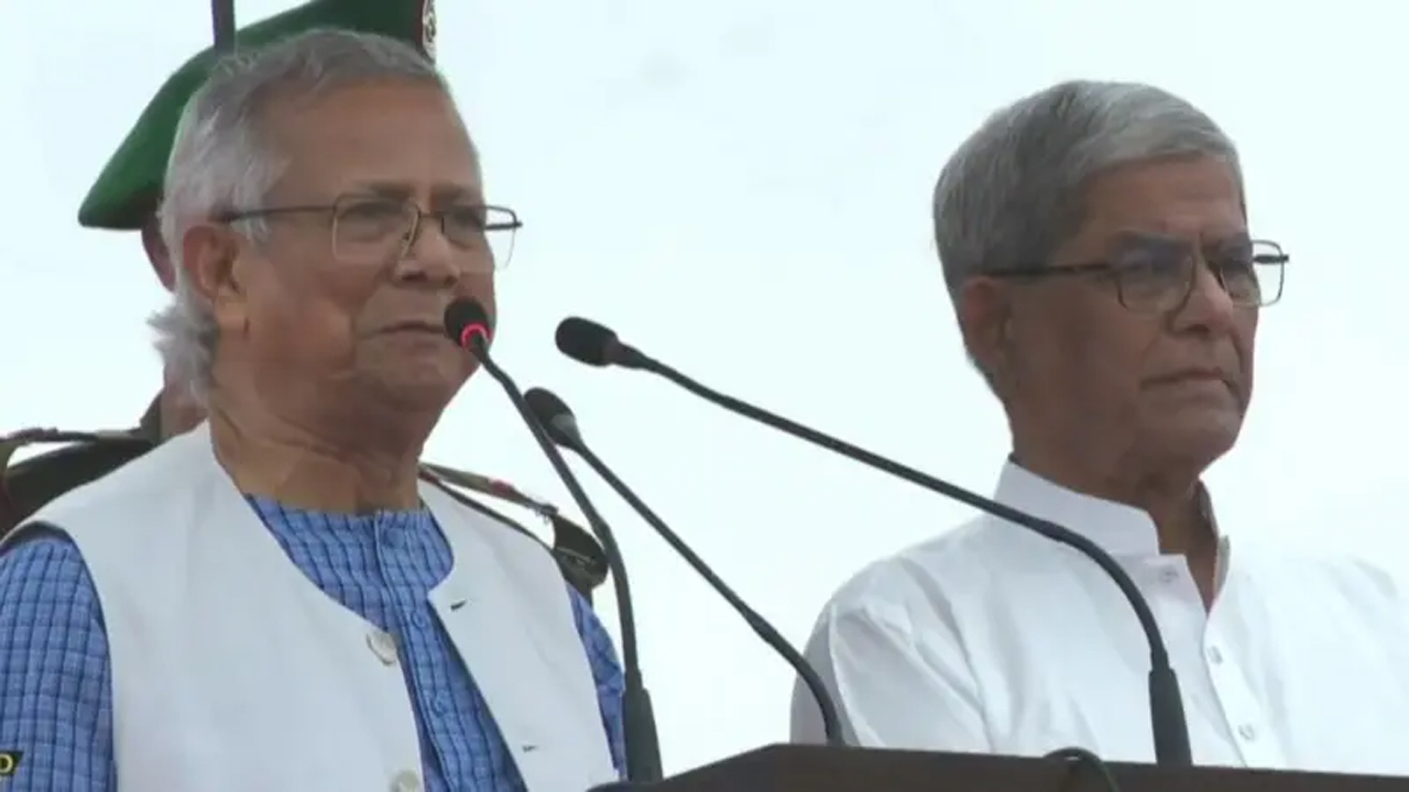 জুলাই ঘোষণাপত্র পাঠ করলেন প্রধান উপদেষ্টা
