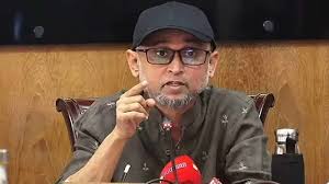 ডাকসুর মধ‍্য দিয়ে নির্বাচনের ট্রেনে উঠলো বাংলাদেশ: উপদেষ্টা ফারুকী