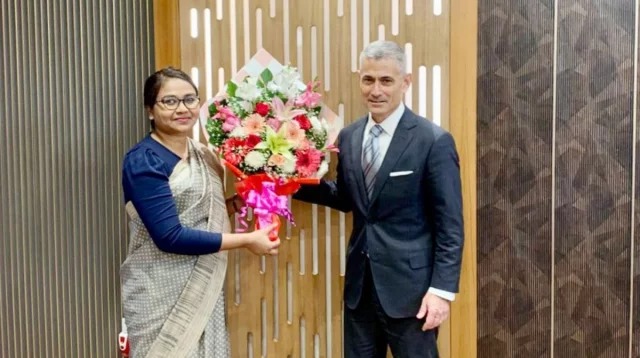 সরকারি সফরে ঢাকায় মার্কিন সহকারী মন্ত্রী পল কাপুর