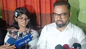 খুদে দাবাড়ু মুনতাহার পাশে তারেক রহমান