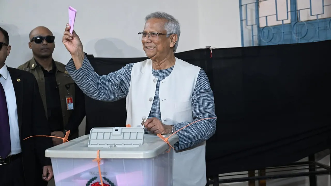 বাংলাদেশের জন্মদিন আজ, সবাইকে উদযাপনের আহ্বান প্রধান উপদেষ্টার