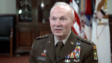 ট্রাম্পের সিদ্ধান্তে মার্কিন সেনাপ্রধানের বাধ্যতামূলক অবসর