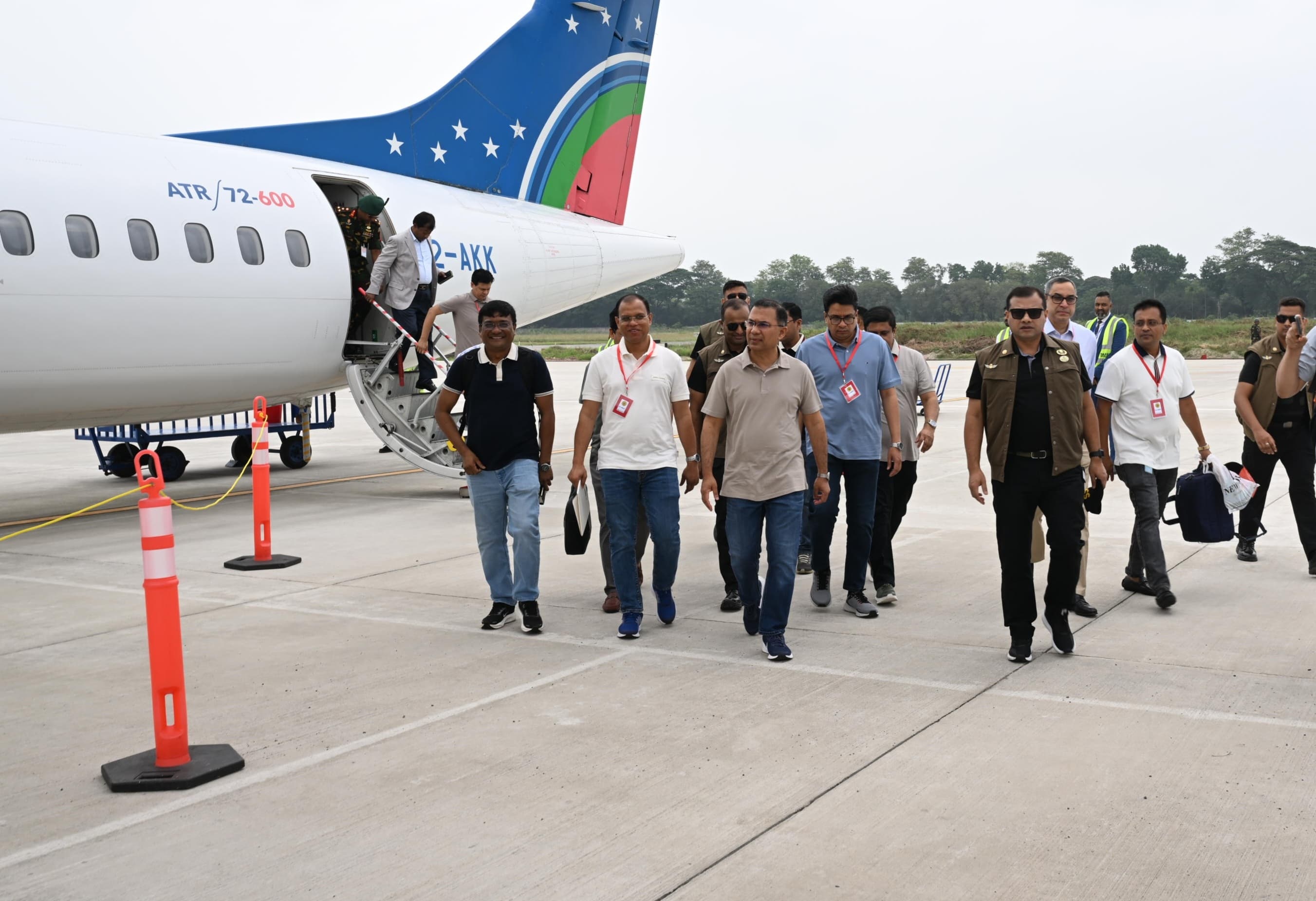 যশোরে পৌঁছেছেন প্রধানমন্ত্রী তারেক রহমান