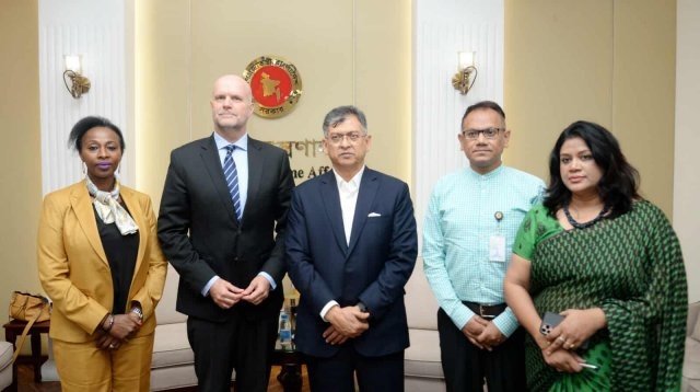 রোহিঙ্গা সংকট নিয়ে স্বরাষ্ট্রমন্ত্রীর সঙ্গে ইউএনএইচসিআর প্রতিনিধির বৈঠক
