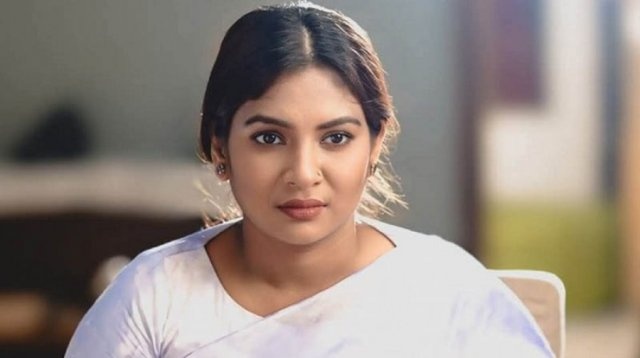 ডিএসসিসি মেয়র পদে প্রার্থিতার ঘোষণা দিলেন নীলা ইসরাফিল