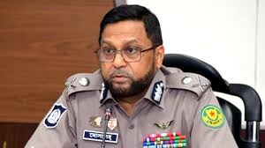হাটের বাইরে পশু রাখা যাবে না: ডিএমপি কমিশনার