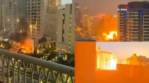এবার ইরানে মুহূর্মুহূ হামলা চালিয়েছে আরব আমিরাত