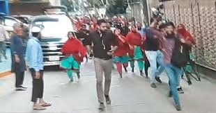 আদ্-দ্বীন হাসপাতালে সাংবাদিকদের ওপর হামলা, ক্যামেরা ভাঙচুর