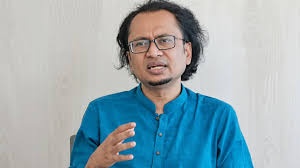 দিল্লি বিমানবন্দর থেকে দেশে ফিরলেন উপদেষ্টা ডা. জাহেদ