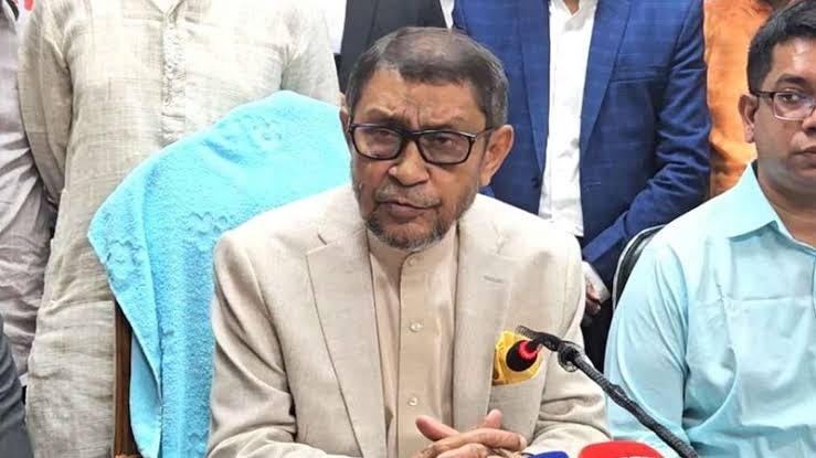 হাসপাতালে লেবার রুম বাধ্যতামূলক, নয়তো লাইসেন্স বাতিল : স্বাস্থ্যমন্ত্রী