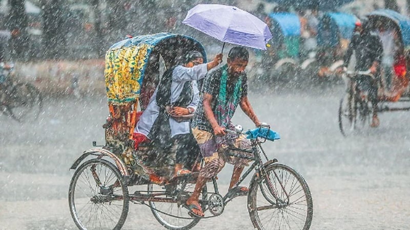 কাল থেকে আবারও বাড়তে পারে বৃষ্টি, সাগরে লঘুচাপের আভাস