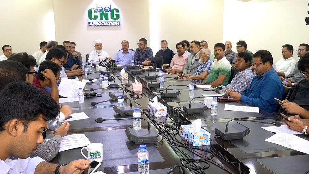 ৩০ জুলাই সারাদেশে সিএনজি ফিলিং স্টেশন বন্ধ ঘোষণা