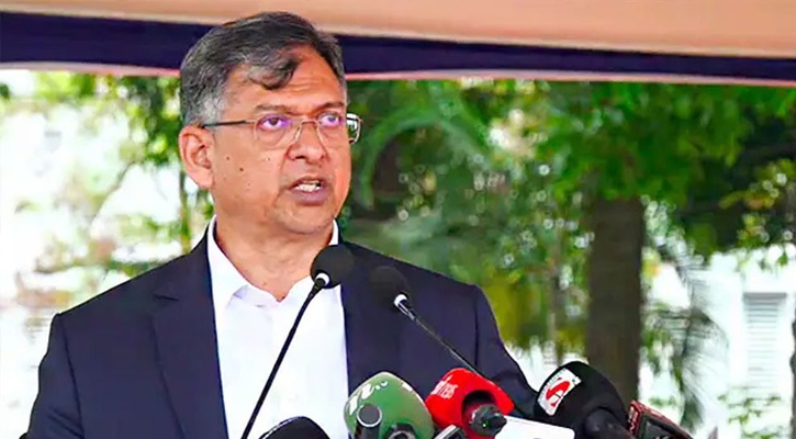 পুলিশ কোনো দলের লাঠিয়াল বাহিনী নয় : স্বরাষ্ট্রমন্ত্রী