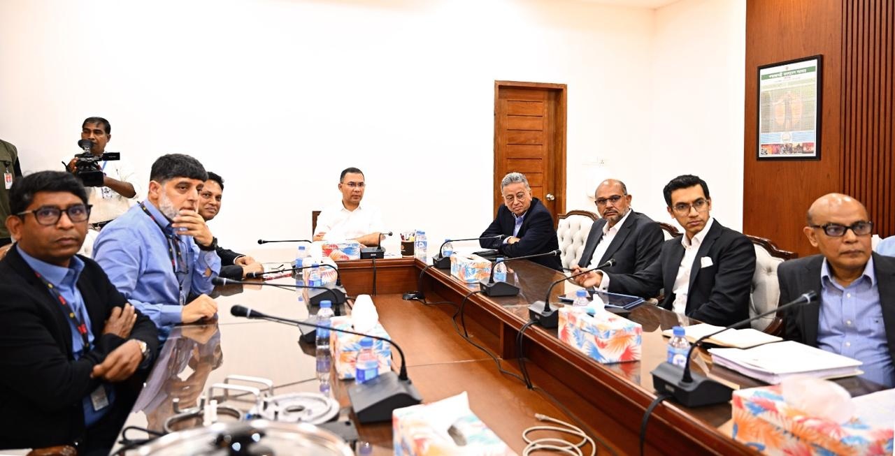 সরকারি গুরুত্বপূর্ণ ভবনে স্থাপন হবে সৌর প্যানেল: প্রধানমন্ত্রী