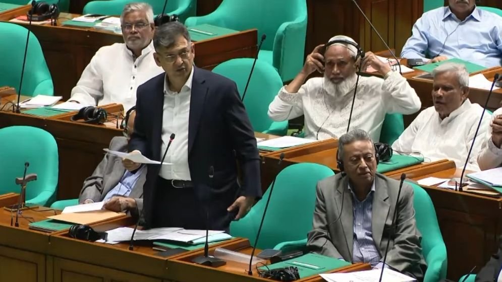 পুলিশে যোগ হচ্ছে ১৪ হাজার ৪০০ নতুন পদ : স্বরাষ্ট্রমন্ত্রী
