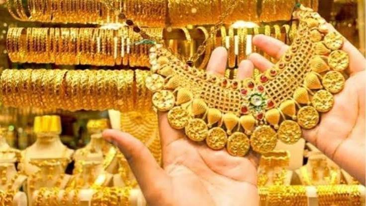 দেশে স্বর্ণের দামে ফের পতন