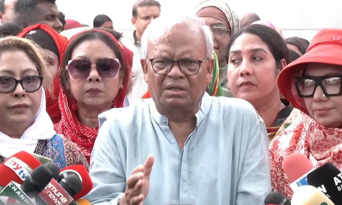 প্রধানমন্ত্রী জ্বালানি সংকট মোকাবিলায় নিরন্তর চেষ্টা চালিয়ে যাচ্ছেন : রিজভী