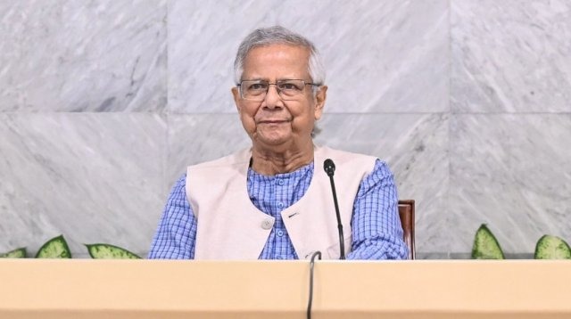 ভূমিকম্পে ক্ষয়ক্ষতির নিরূপনণে মাঠ পর্যায়ে কাজের নির্দেশ প্রধান উপদেষ্টার