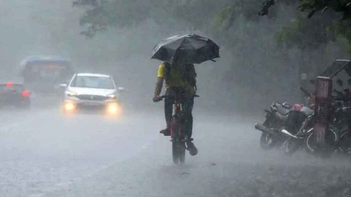 দেশজুড়ে টানা ৫ দিন বর্ষণের আভাস, কমতে পারে তাপমাত্রা
