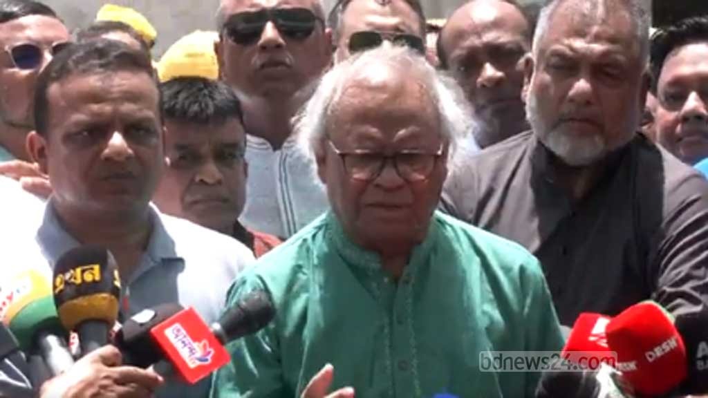 মব তৈরি করে ছাত্রদলকে বাধা দেয়া হচ্ছে : রিজভী