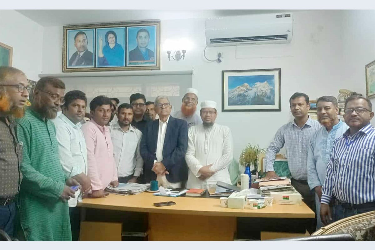 মির্জা ফখরুলের সঙ্গে এমপিওভুক্ত শিক্ষক প্রতিনিধিদের সাক্ষাৎ