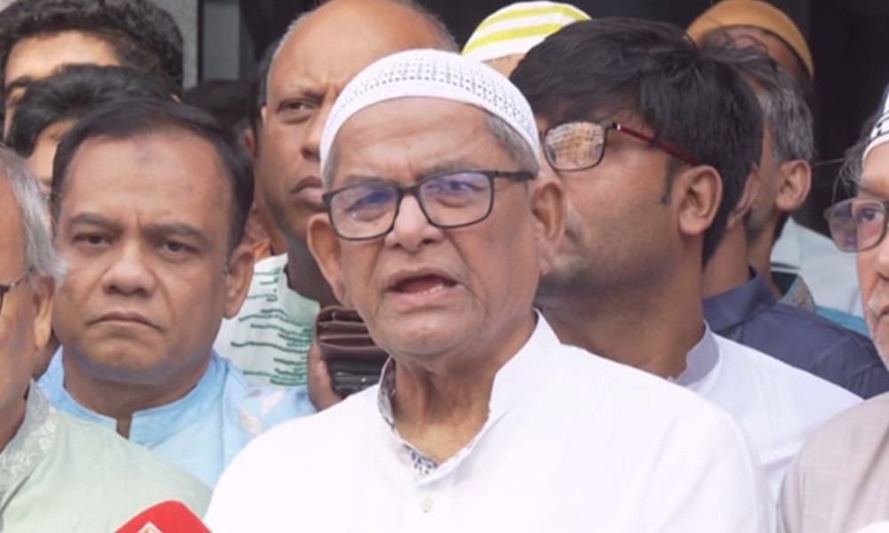 খালেদা জিয়ার শারীরিক অবস্থা ‘অত্যন্ত সংকটময়, দেশবাসীর কাছে দোয়ার আহ্বান