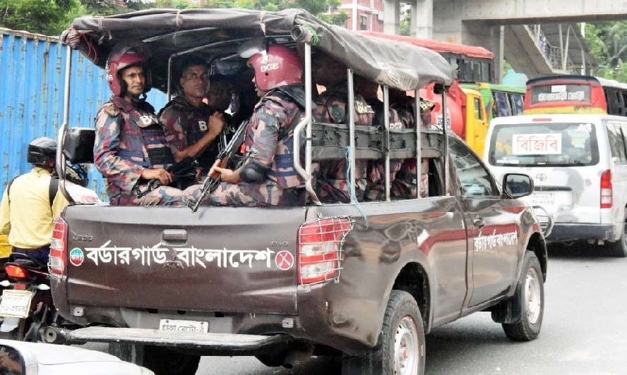 ঢাকা ও আশপাশের এলাকায় ১২ প্লাটুন বিজিবি মোতায়েন