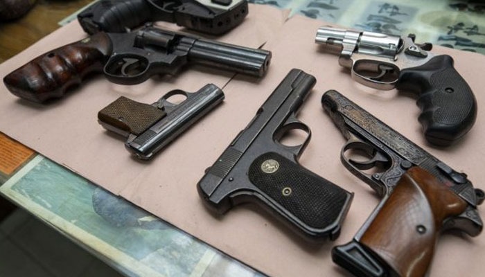 নির্বাচন ঘিরে সরকারের কঠোর বিধিনিষেধ, আগ্নেয়াস্ত্র থানায় জমার নির্দেশ