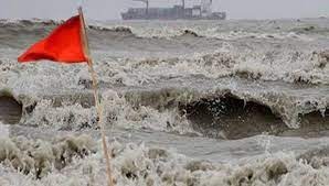 দুপুরের মধ্যে ১০ জেলায় বজ্রবৃষ্টির আভাস, বন্দরে ১ নম্বর সংকেত