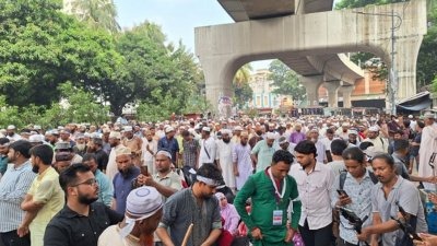 হাসিনার সর্বোচ্চ শাস্তি চায় জাতিযমুনা অভিমুখে ইবতেদায়ি শিক্ষকদের লংমার্চ ঘোষণা