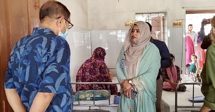 আকস্মিক হাসপাতাল পরিদর্শনে গিয়ে ডাক্তার না পেয়ে অসন্তোষ স্বাস্থ্যমন্ত্রীর