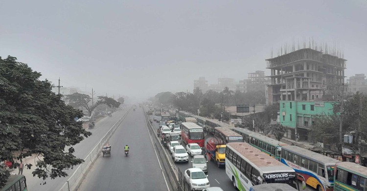 রাজধানীতে জেঁকে বসেছে শীত