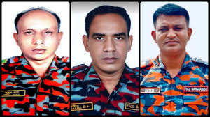 গাজীপুরে রাসায়নিক গুদামে অগ্নিকাণ্ডে ৩ ফায়ার ফাইটারের মৃত্যুতে প্রধান উপদেষ্টার শোক