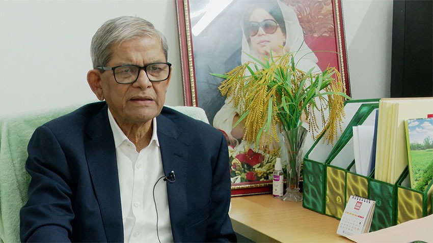 নির্বাচনের আগে দুই ছাত্র উপদেষ্টার পদত্যাগের দাবি মির্জা ফখরুলের
