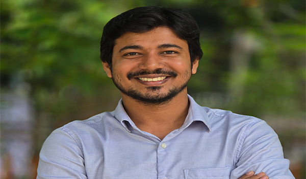 পরীক্ষার ফরম পূরণে আর্থিক সহায়তা দিলেন ছাত্রদল নেতা সূর্য