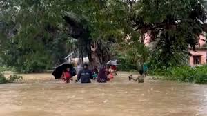 ফেনীতে প্লাবিত হচ্ছে নতুন নতুন এলাকা, নেই বিদ্যুৎ ও মোবাইল নেটওয়ার্ক